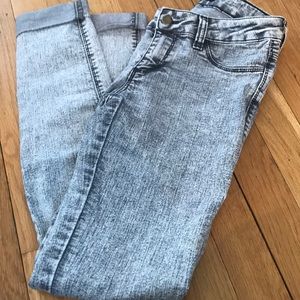 Grey Distressed Jeans